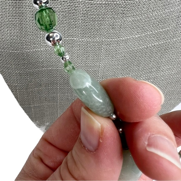 Aventurine Polished Stone Beaded Necklace & Pierced Earrings Set - Picture 4 of 12